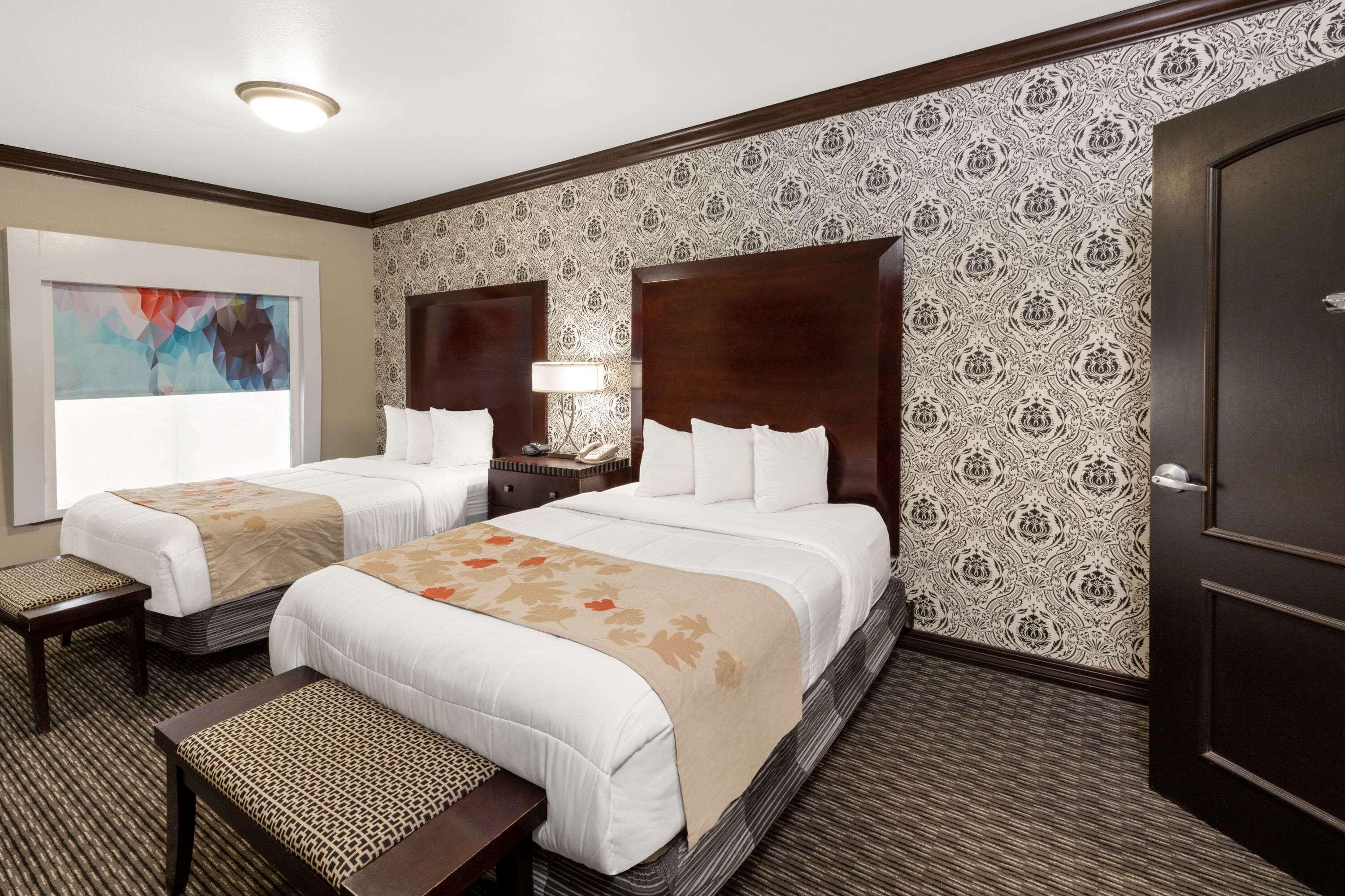 Hawthorn Suites By Wyndham Lubbock Extérieur photo