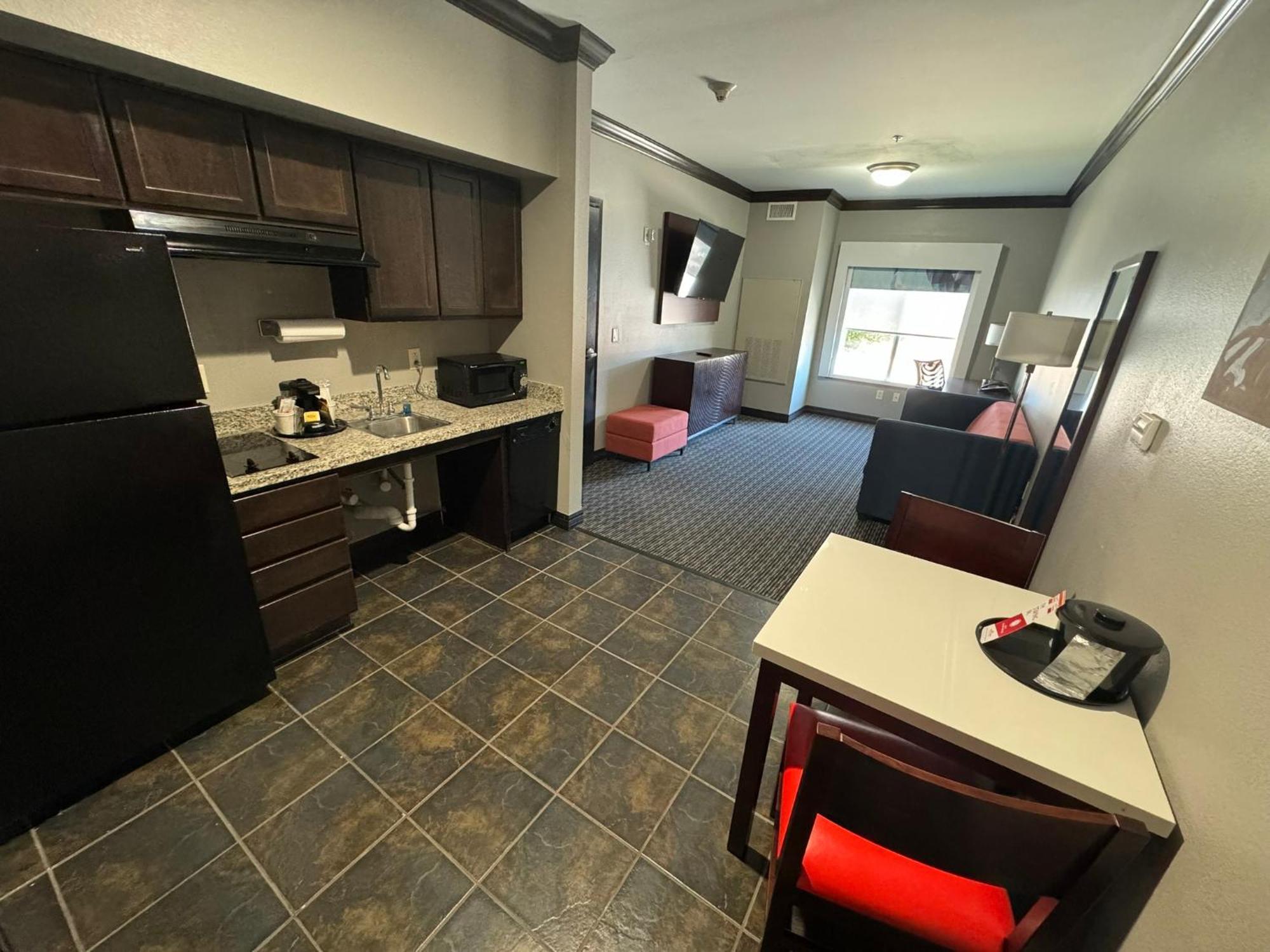 Hawthorn Suites By Wyndham Lubbock Extérieur photo